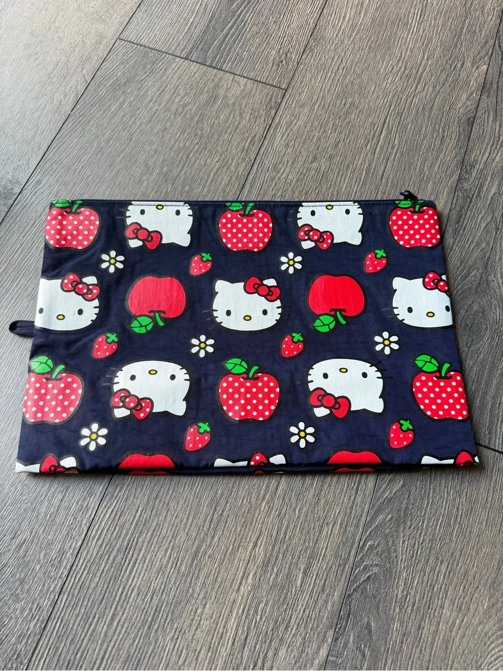 Baggu large go pouch - hello kitty apple print
